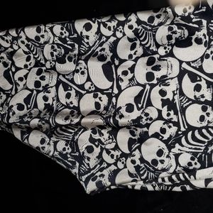 TRAD Blackmilk leggings skulls Large skeleon black
